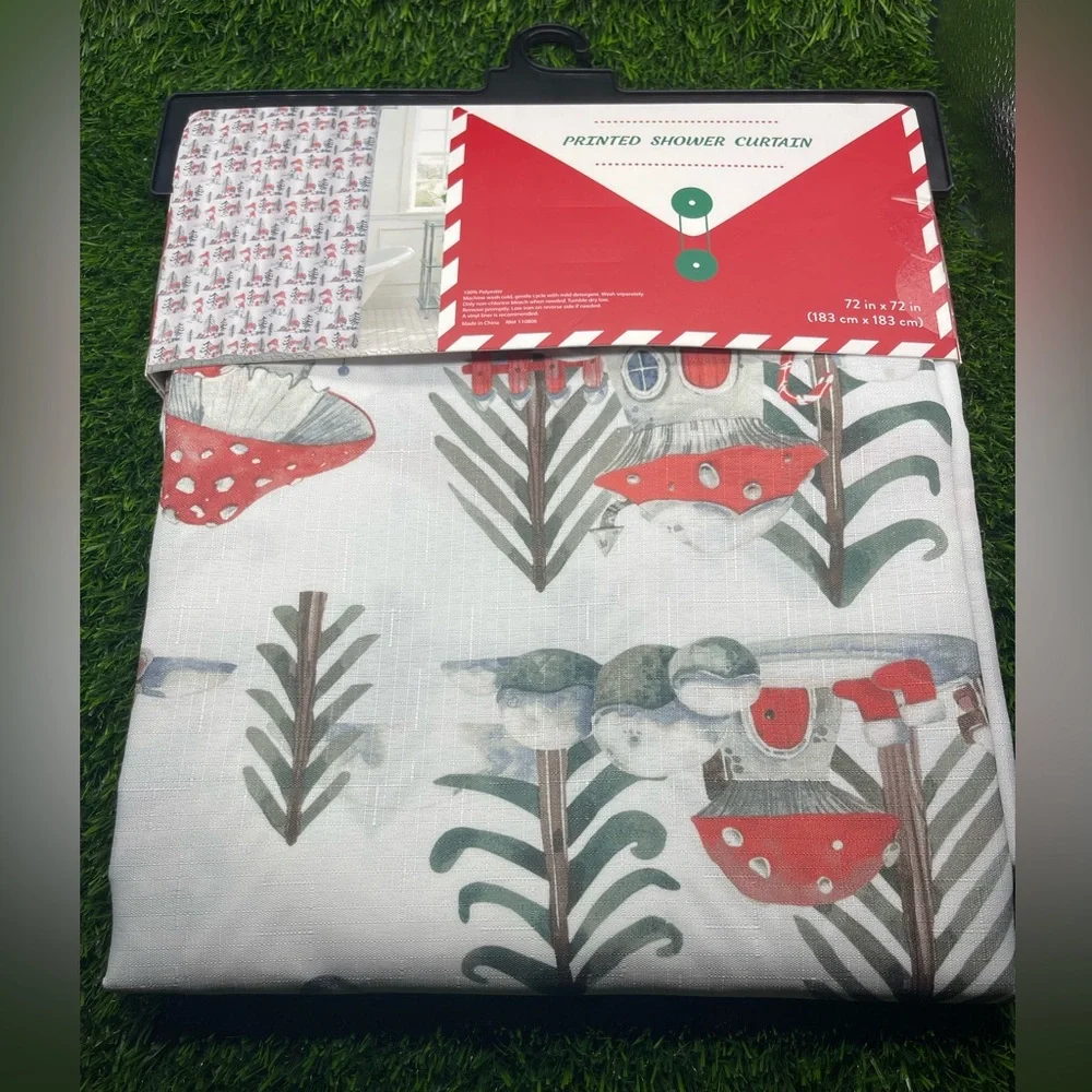 Whimsical Mushroom House Shower Curtain, NWT 🍄 🚿 🛁